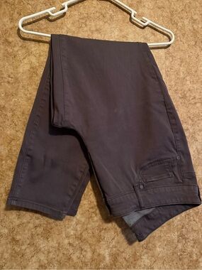 Maurices Women's Dark Gray Jeggings